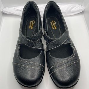 Clarks Bendables Black Leather Mary Jane 39256
Flats Slip On Size 6.5 NWOT